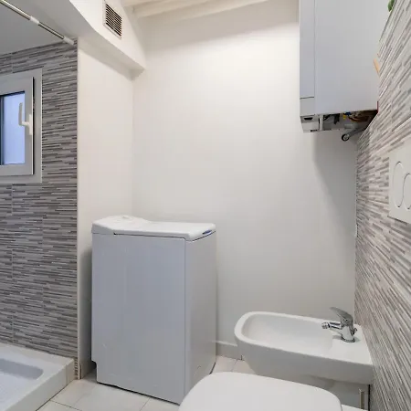 Апартаменты Brightsight Spezia Modern Flat